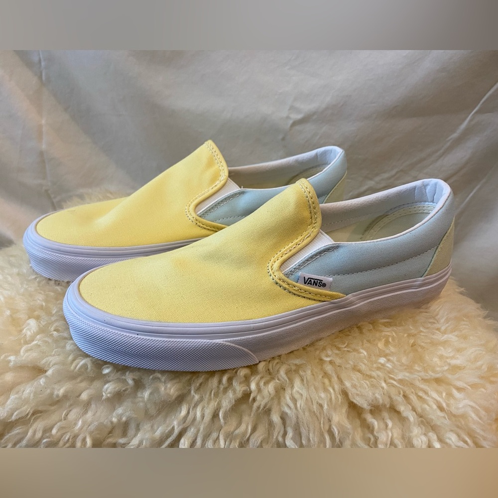 NWT VANS Slip-On